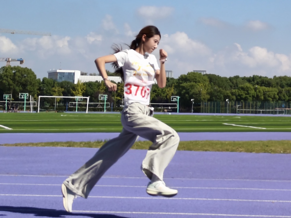 女子400米2