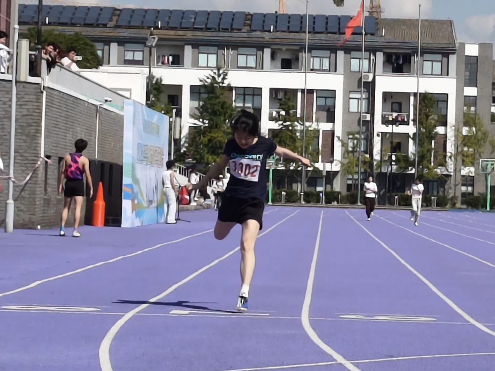 女子400米1