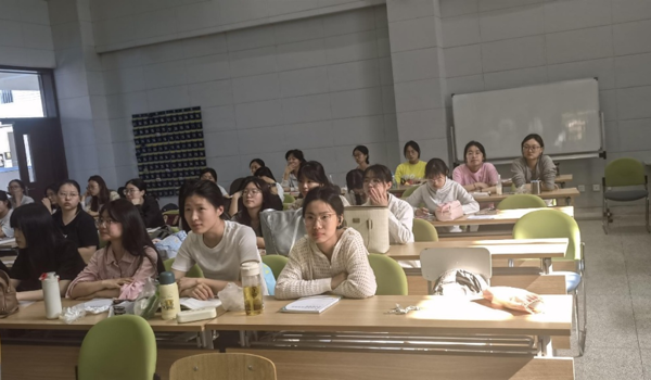 《生涯规划：以特殊儿童教育和康复相关职业为例》专题讲座