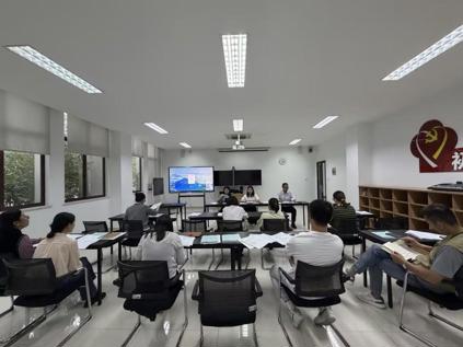 智慧康养产业学院（筹）（学前教育一系）召开认识实习带队教师与专业导师会议
